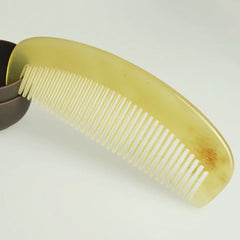 Horn Comb